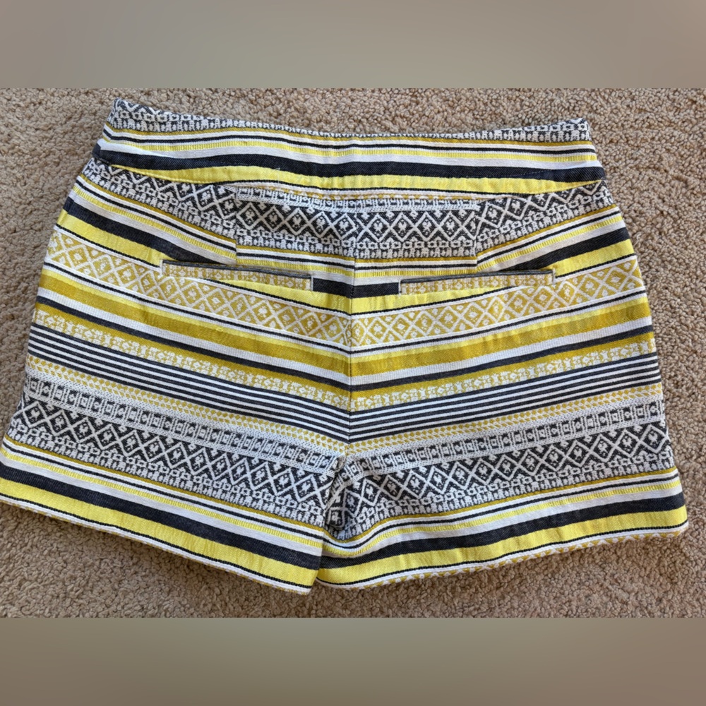 LOFT Riviera Shorts - Picture 2 of 5